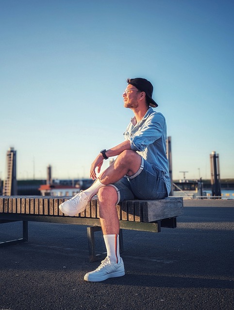 通过不懈的 通过不懈的